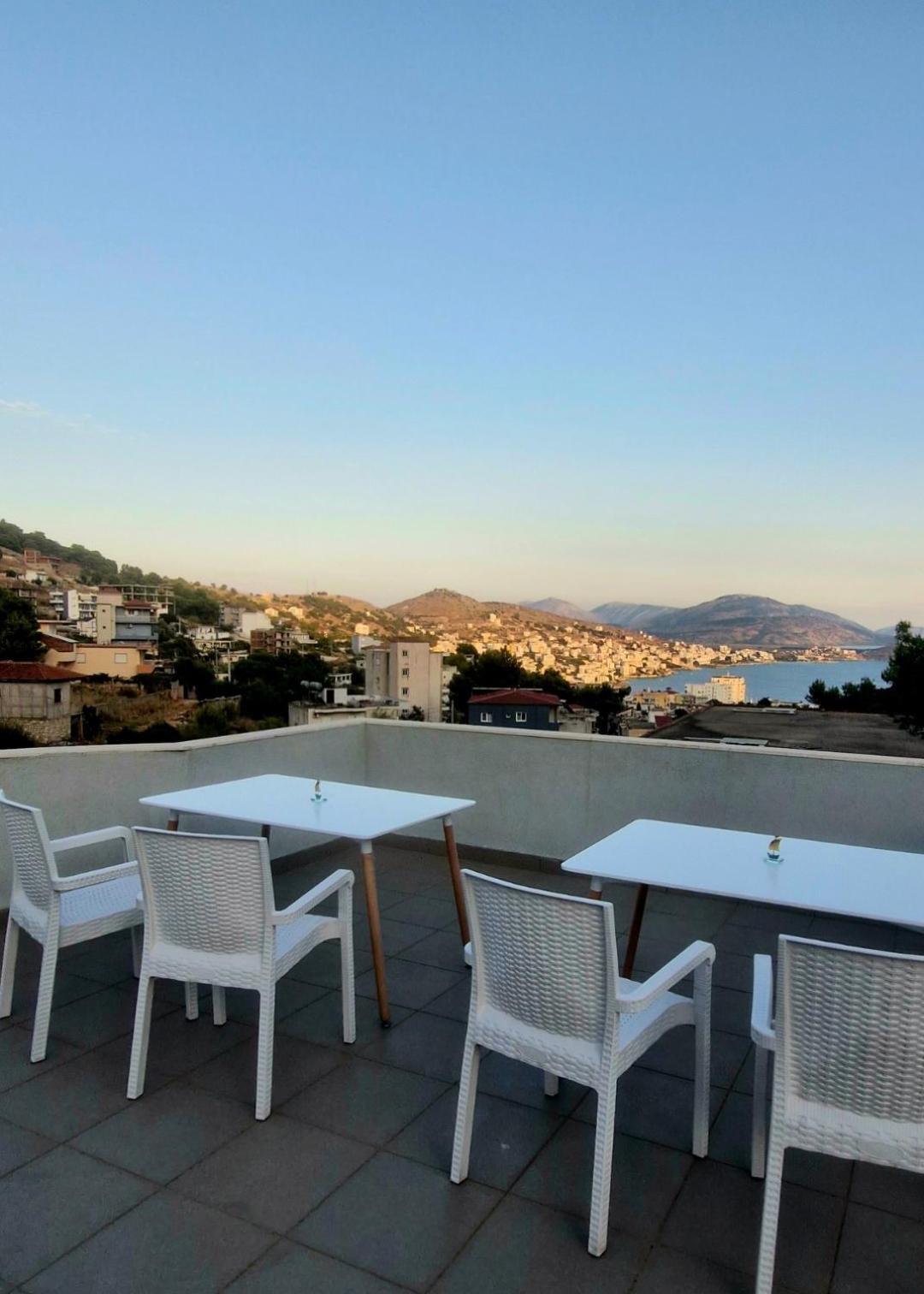Villa Virginia Sarandë エクステリア 写真