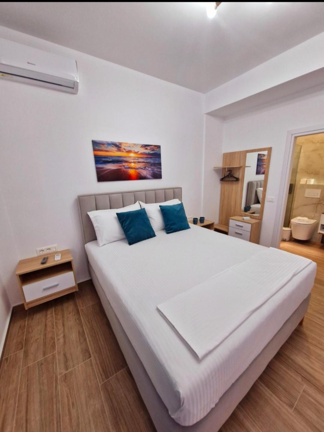 Villa Virginia Sarandë エクステリア 写真