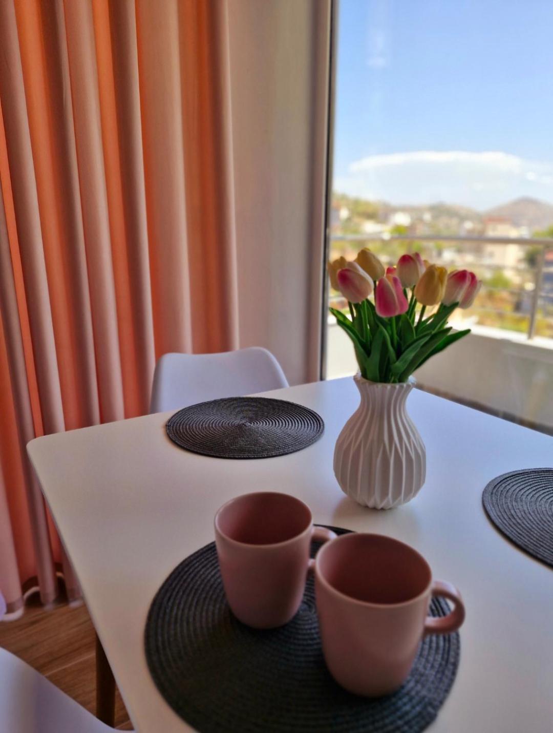 Villa Virginia Sarandë エクステリア 写真